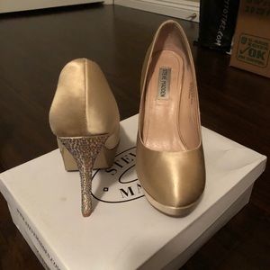 Steve Madden Sequin Pumps